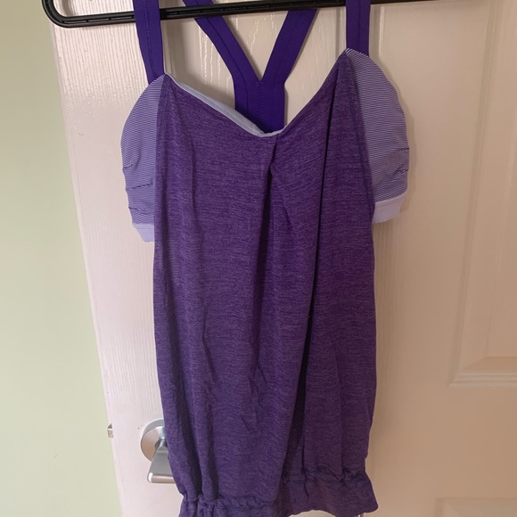 Workout tops - Picture 1 of 4